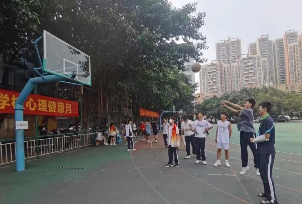游園會8.jpg 游園會8.jpg